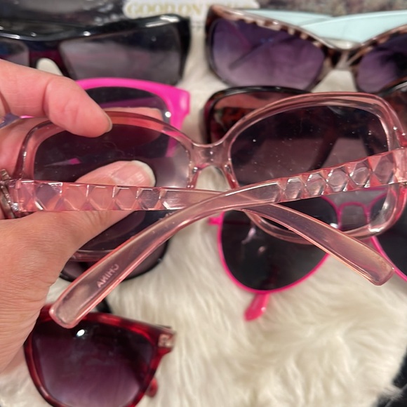 10 sunglasses but two are prescription type or readers-From zip+homme and others - Picture 9 of 16